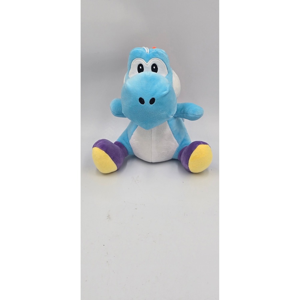 Nintendo Yoshi Plush Toy Unisex 7in Blue Good Suction Cup Gamer Collectible